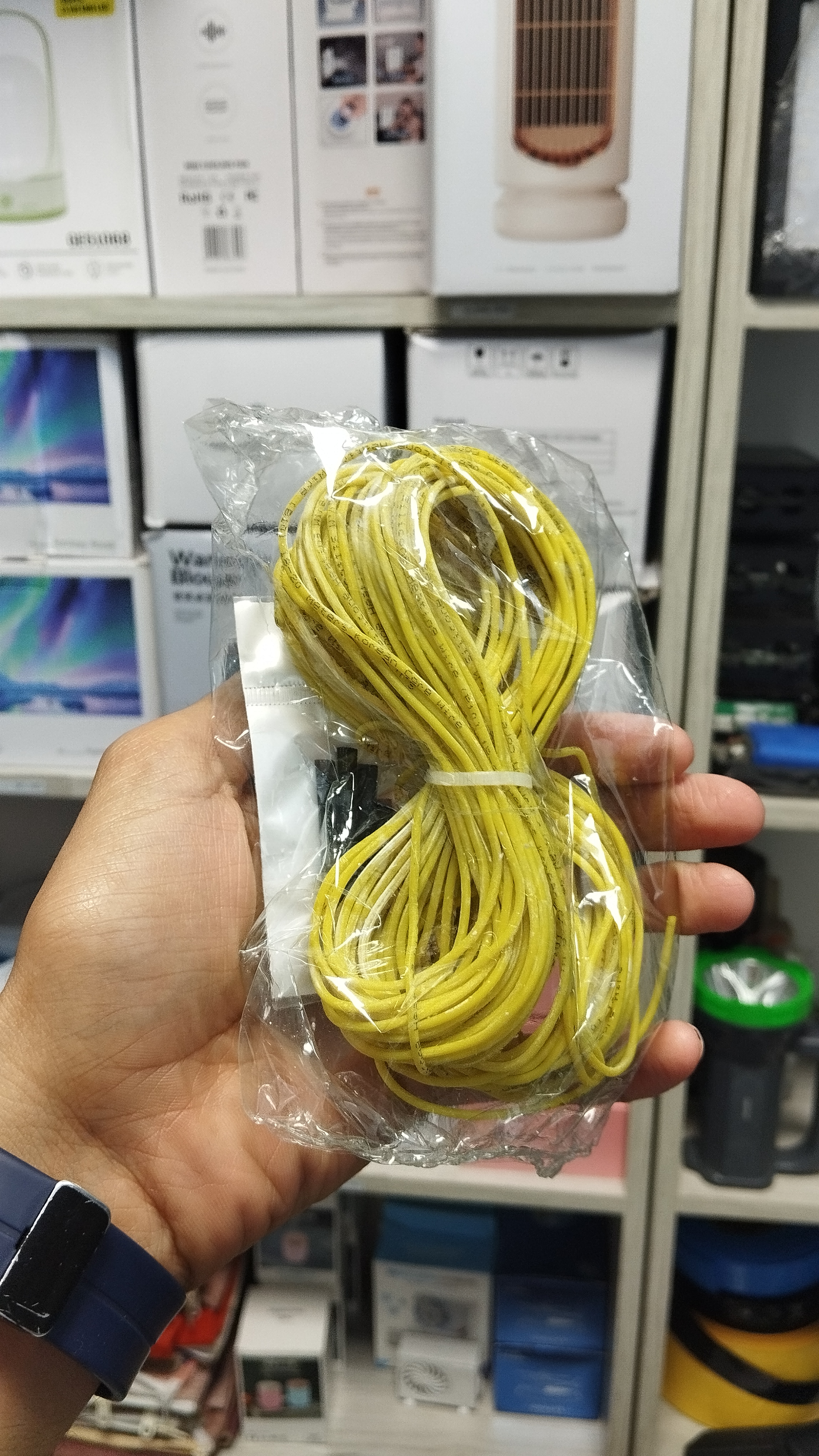 پکیج کامل 20 متری زرد کره ای  برای لوله آب مناسب 8 تا 10 متر لوله با گارانتی دو ساله ( برای یخ زدایی)